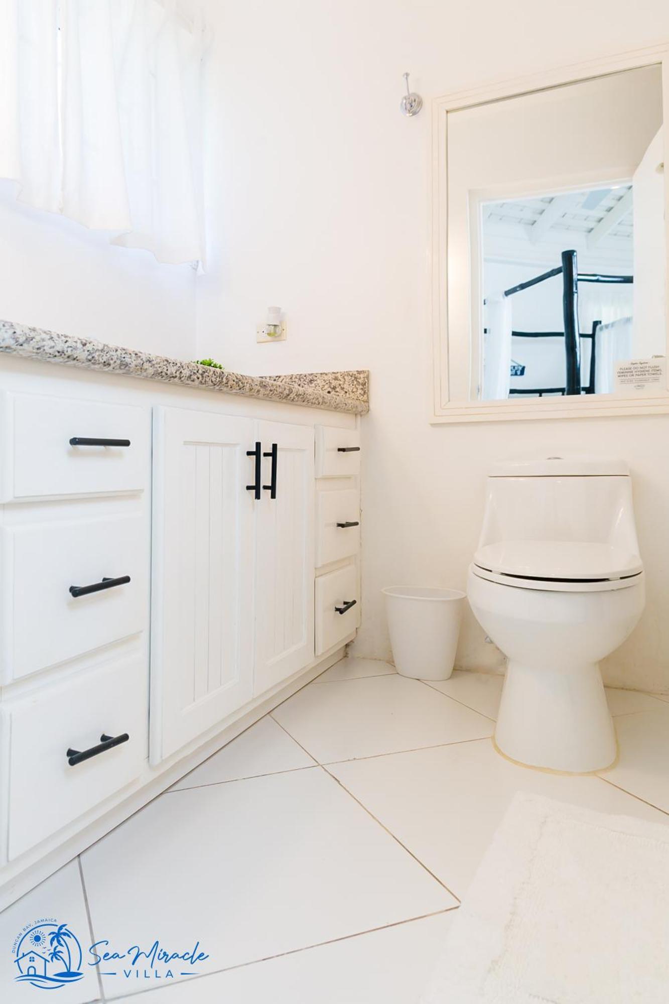 Sea Miracle Villa/Beach Cottage Silver Sands Екстериор снимка
