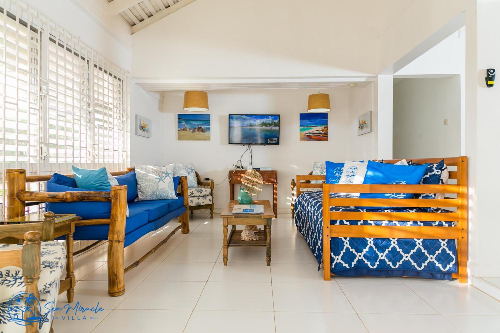 Sea Miracle Villa/Beach Cottage Silver Sands Екстериор снимка